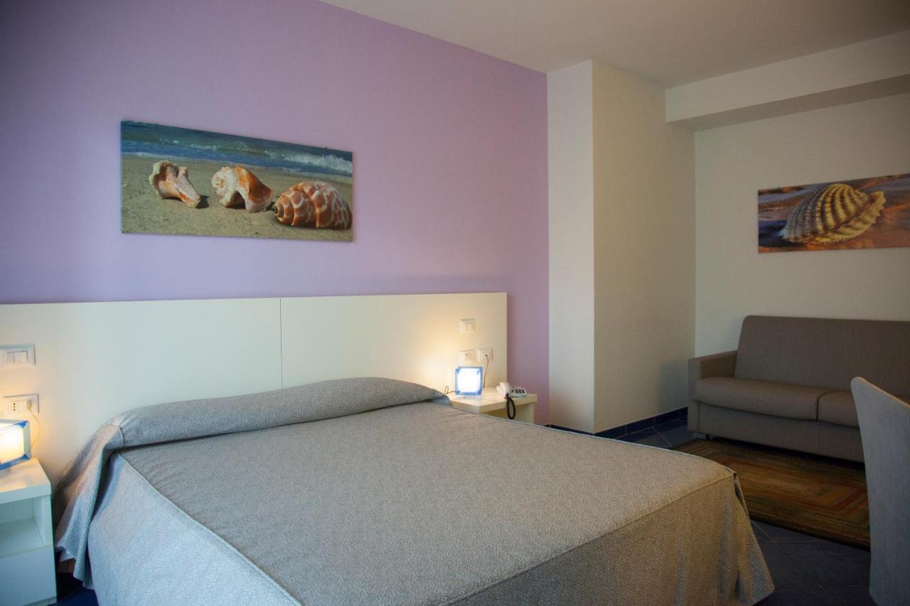 Aurea Hotel Tortoreto Dış mekan fotoğraf